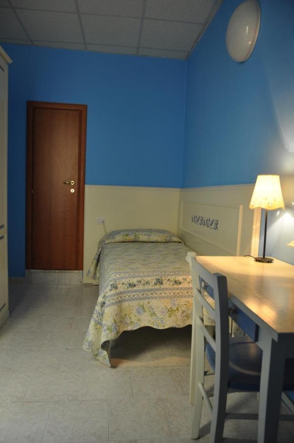 Single Room Private Bathroom
