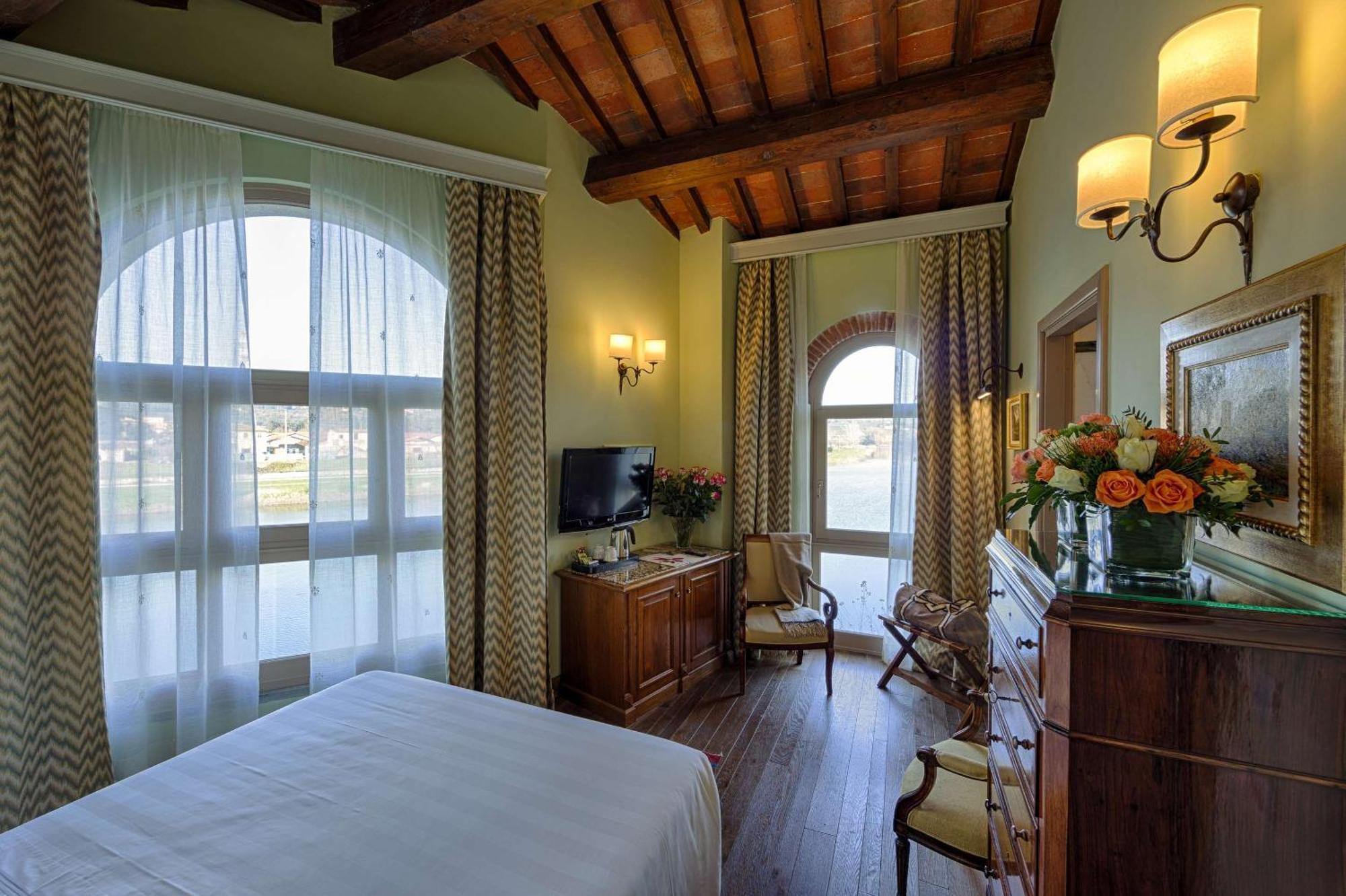Superior Double Room River View