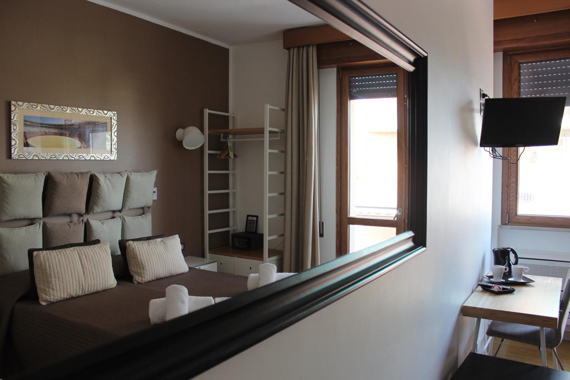 Triple Room,1209489331:JPEG