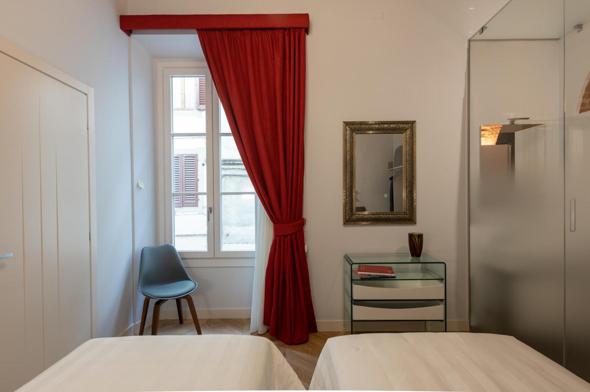 One-Bedroom Apartment,1286018341:JPEG