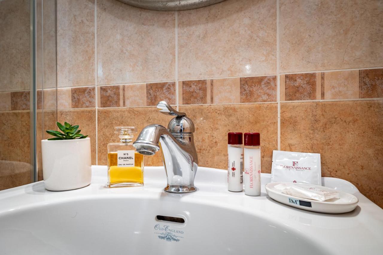 Deluxe Double Room,1373931557:JPEG