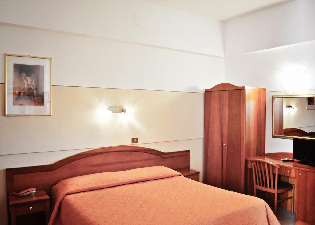 Economy Double or Twin Room