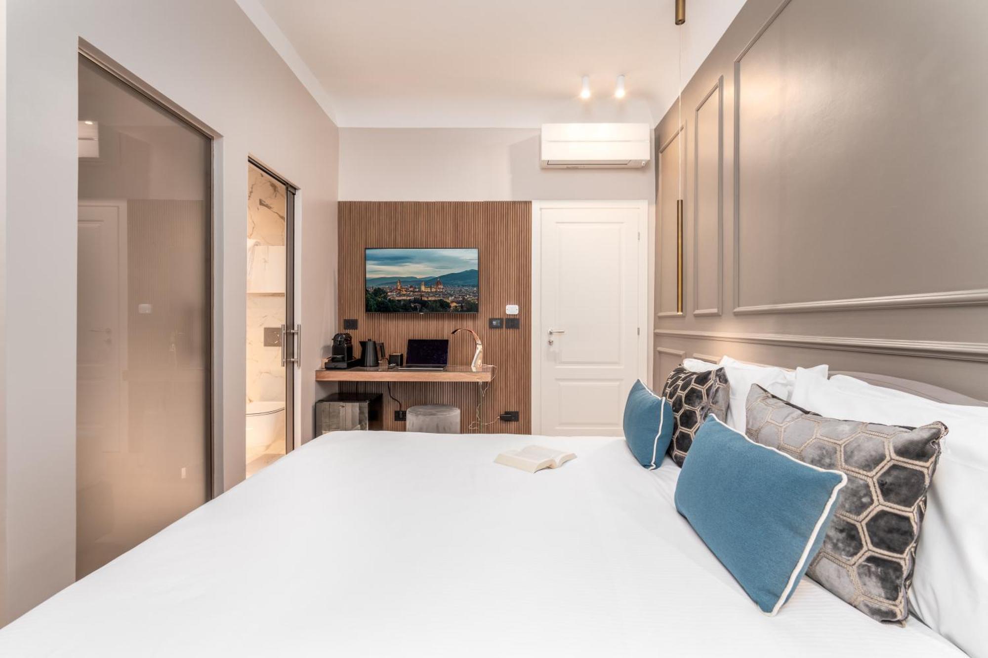 Deluxe Family Suite