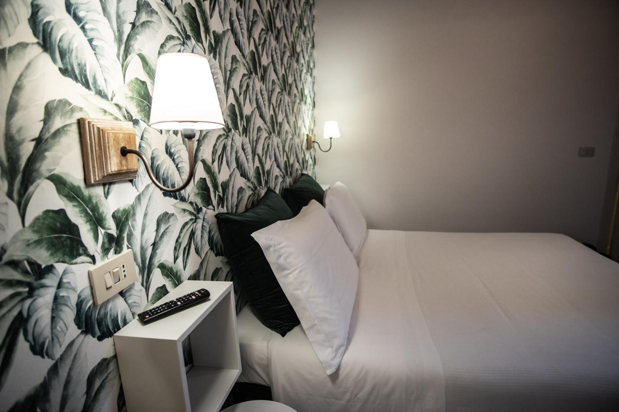 Double Room,1535292622:JPEG