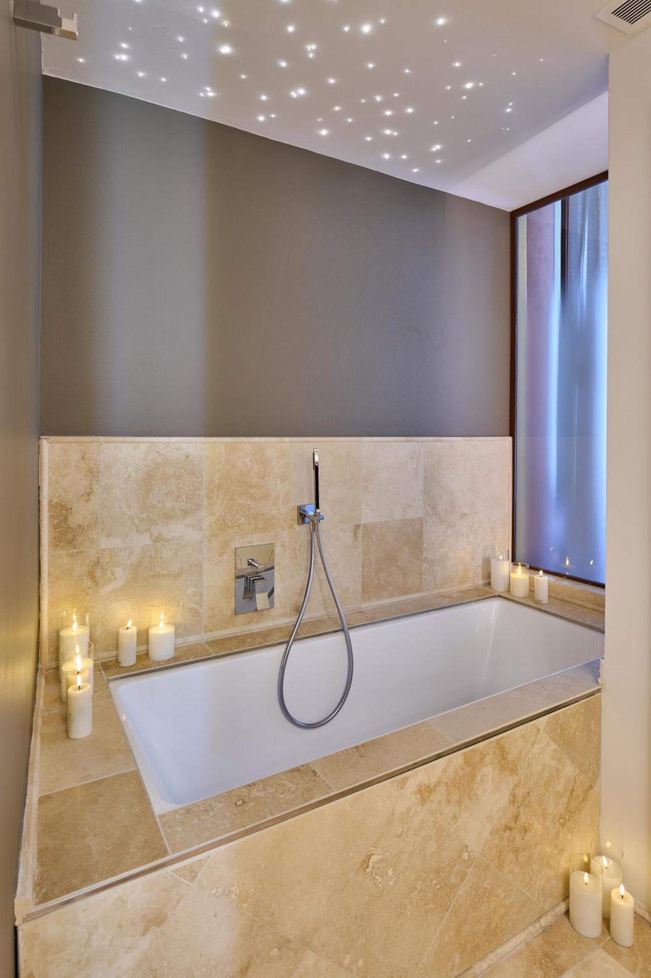 Deluxe Junior Suite