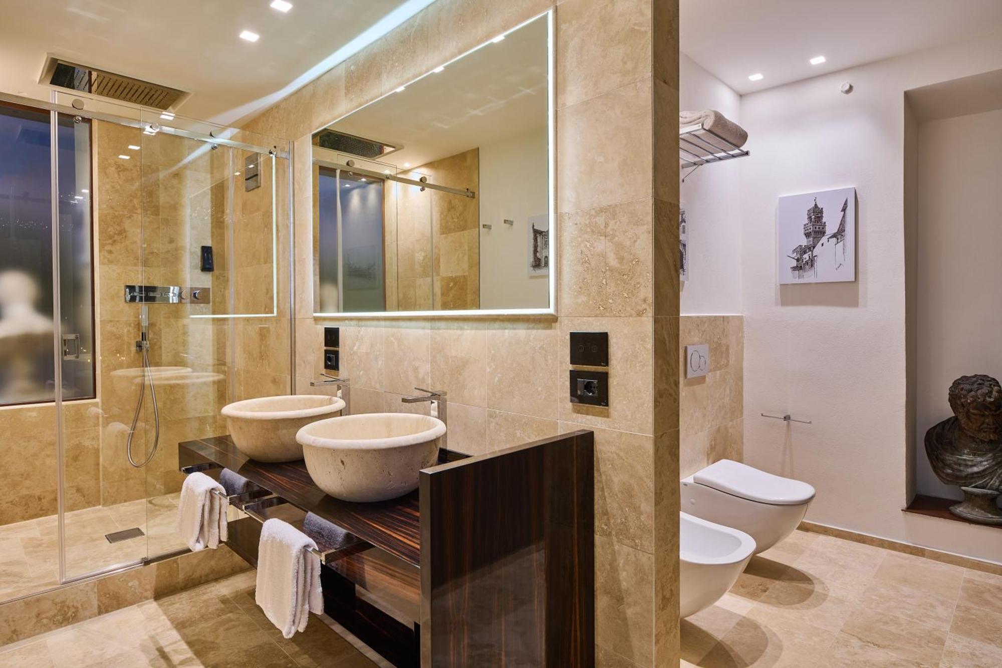 Deluxe Junior Suite