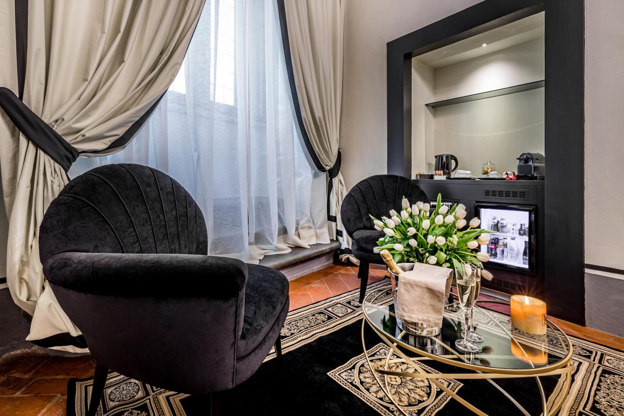 Deluxe Queen Suite Dependance