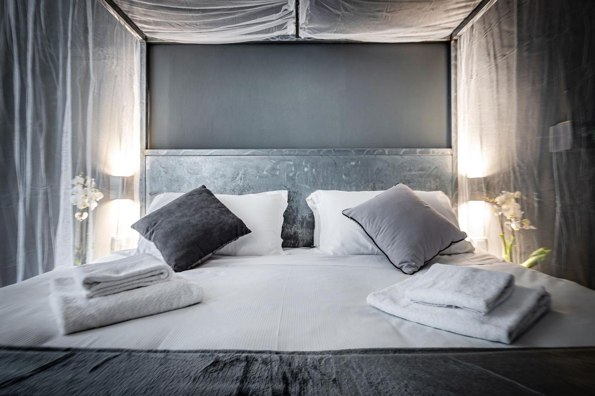 Deluxe Double Room with View