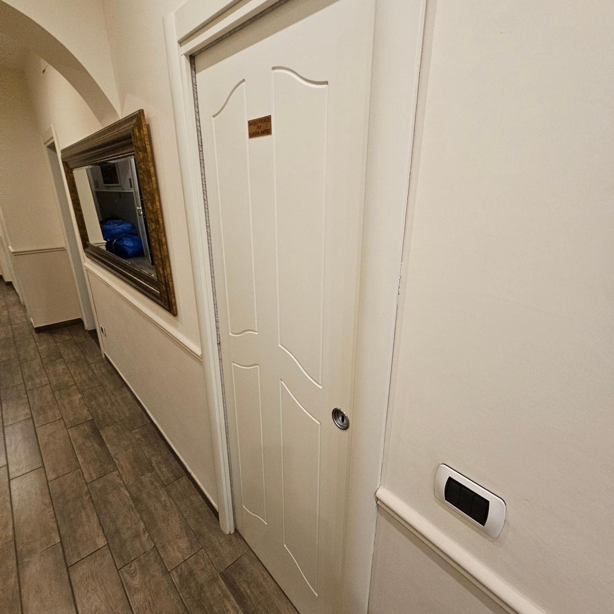 Single Room Private External Bathroom
