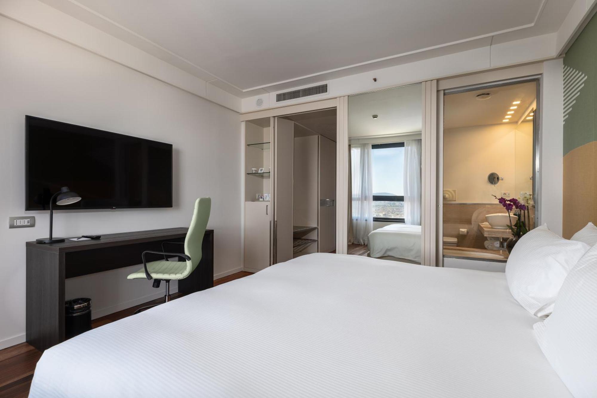 Executive King Room,1668049924:JPEG