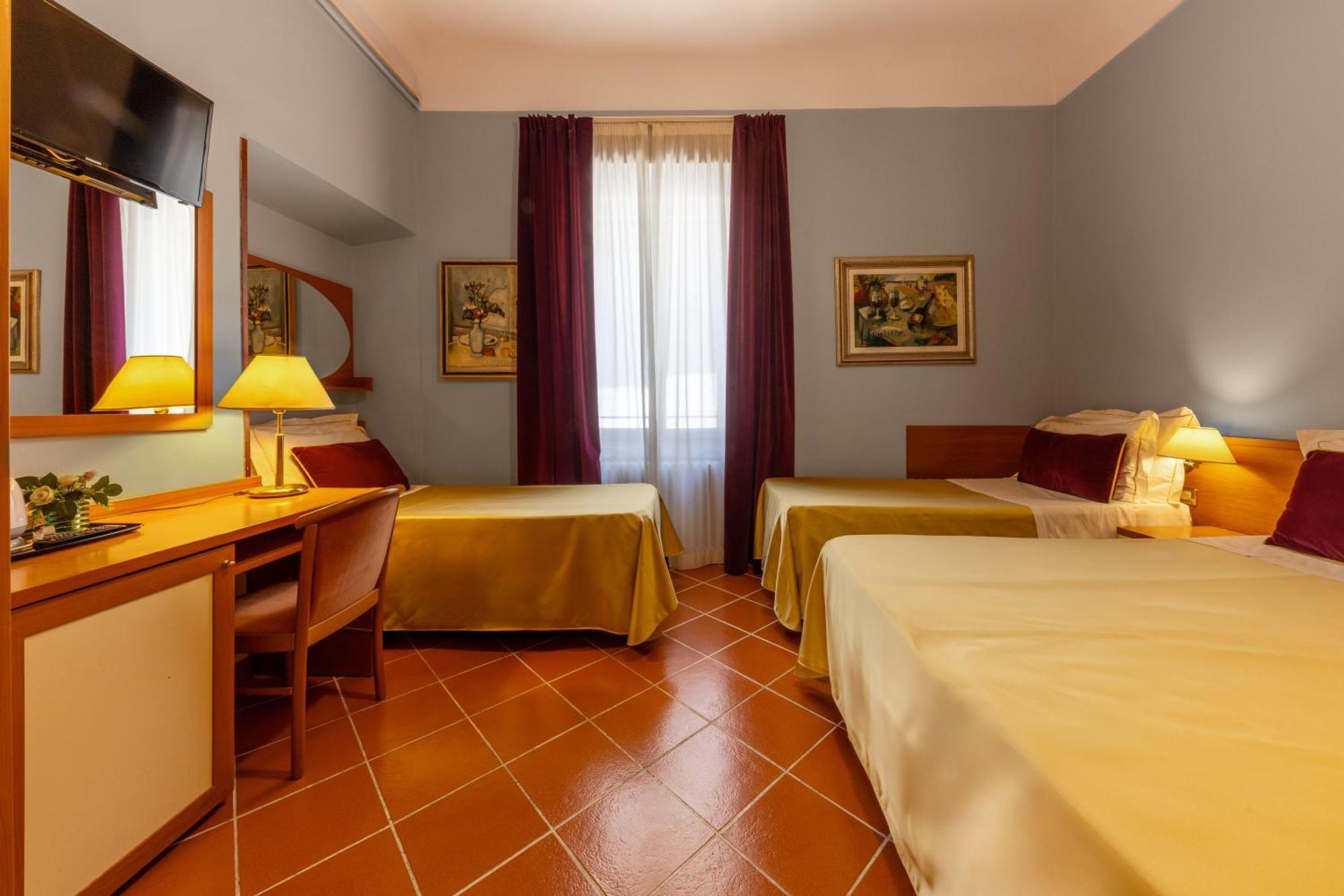 Economy Quadruple Room - access with stairs