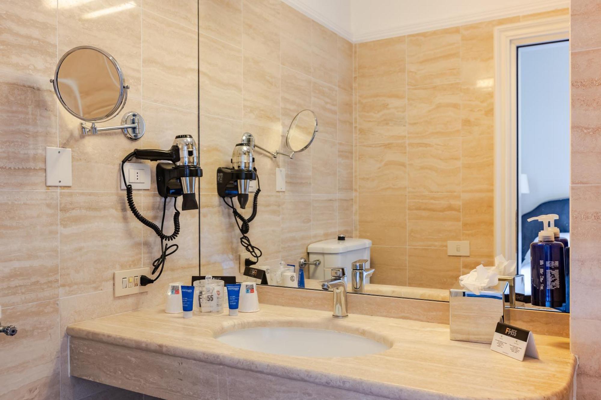 Classic Double or Twin Room City View