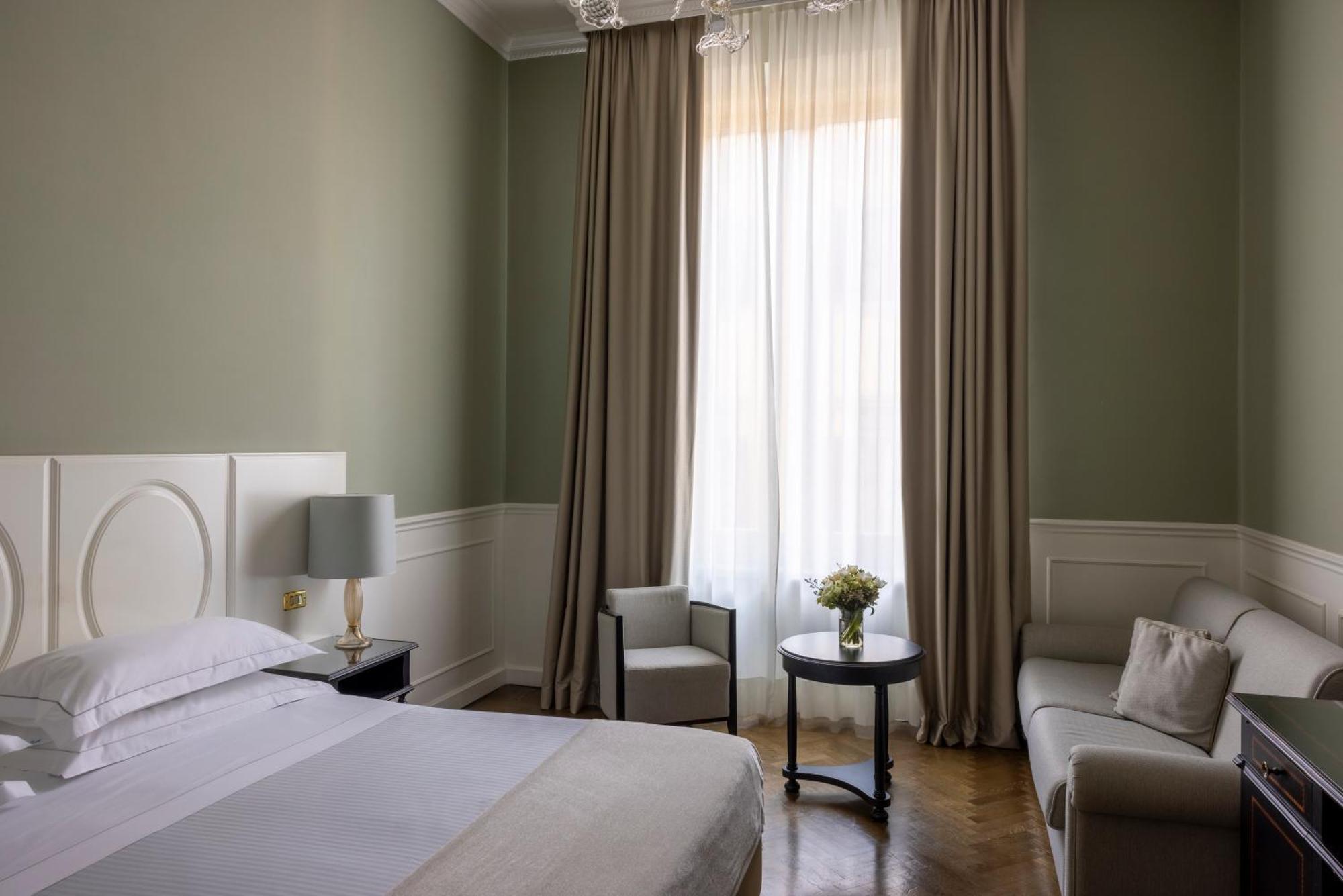 Premium Triple Room