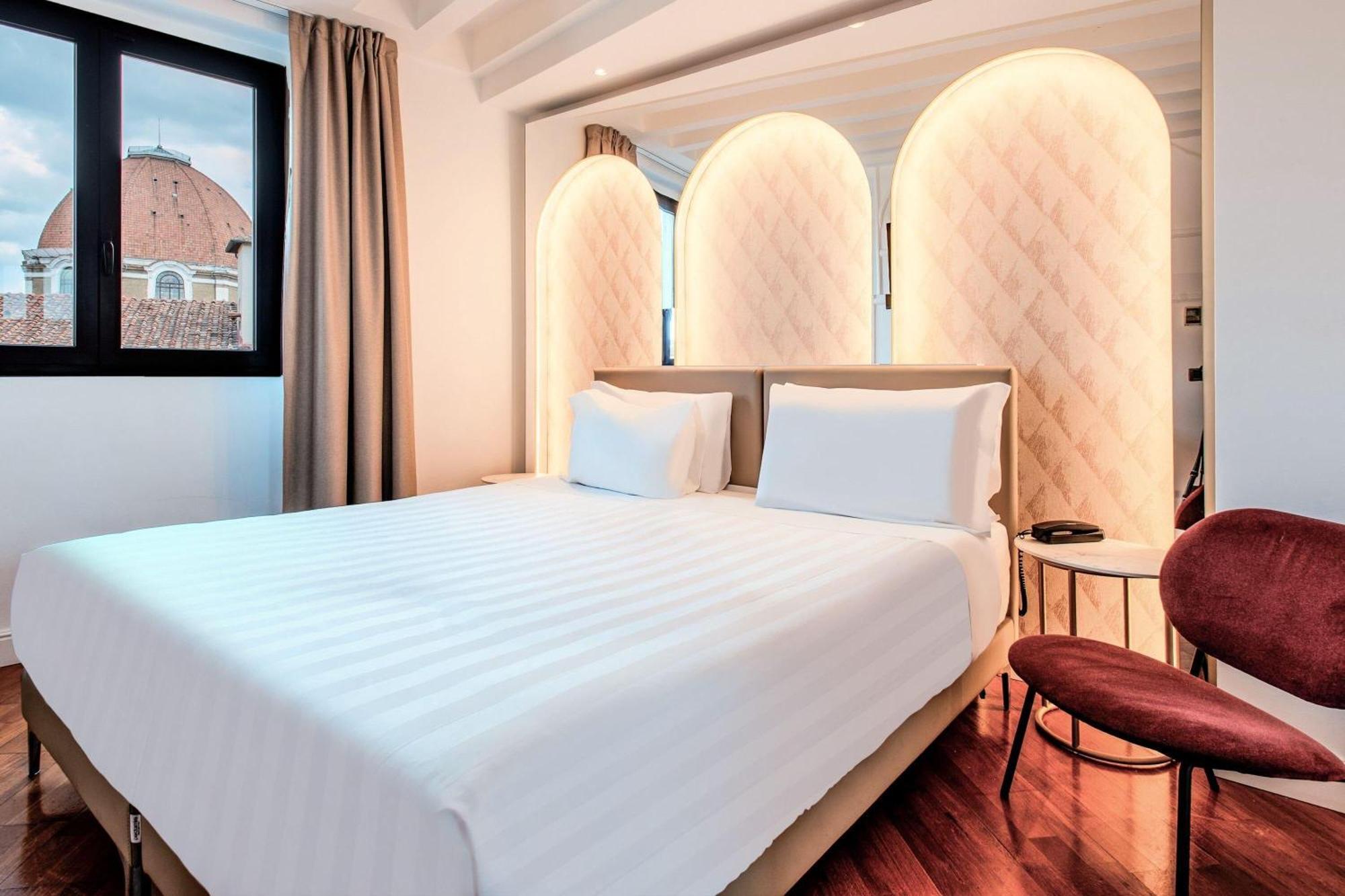 Double Room with View
