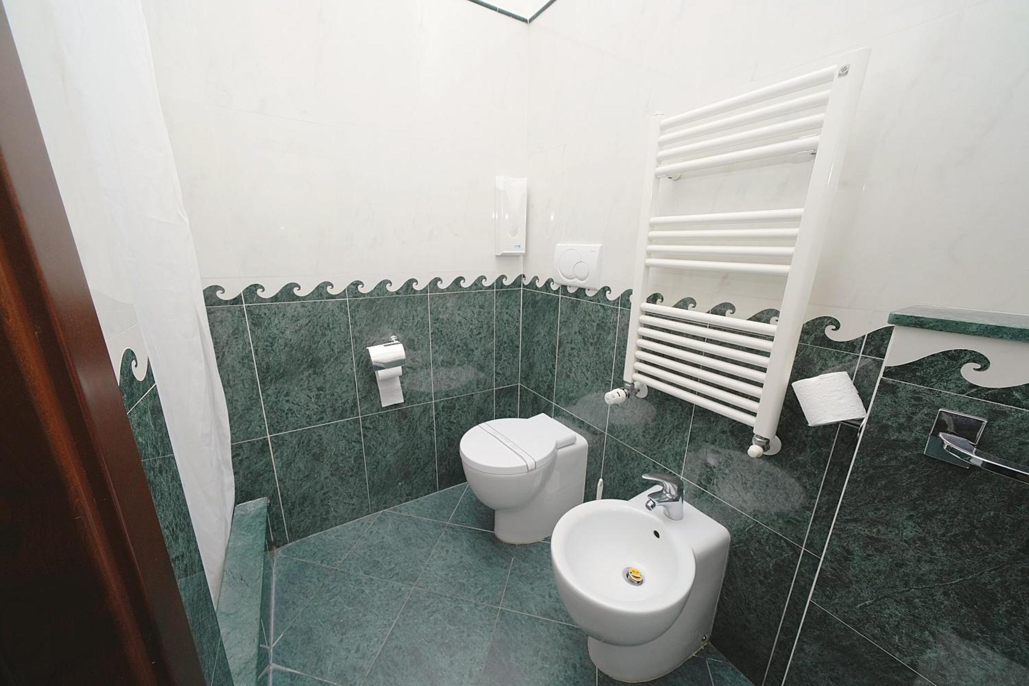 Small Single Room