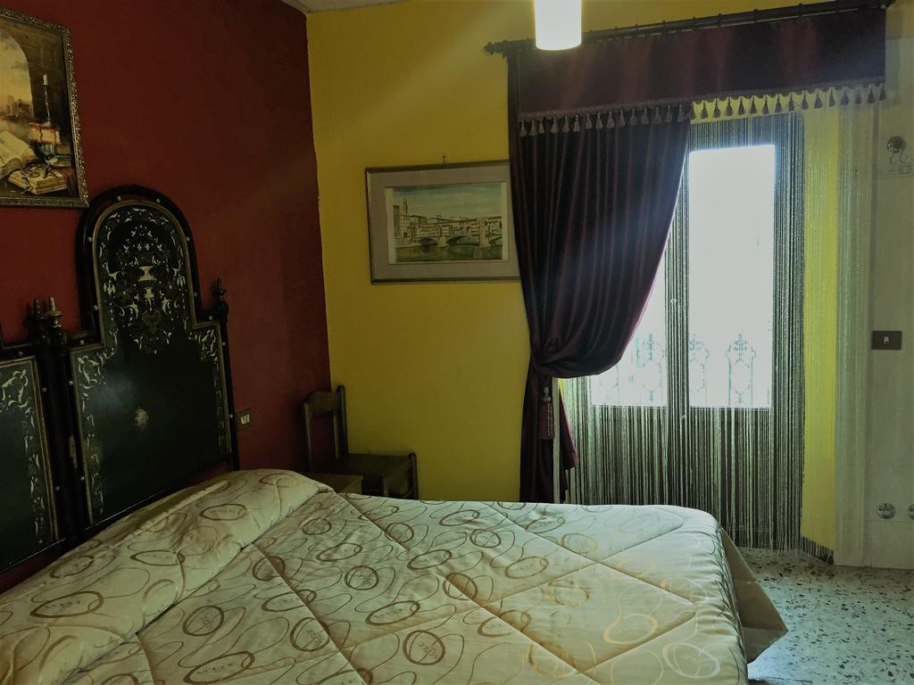 Double or Twin Room  with Shower and Shared Bathroom,822884546:JPEG