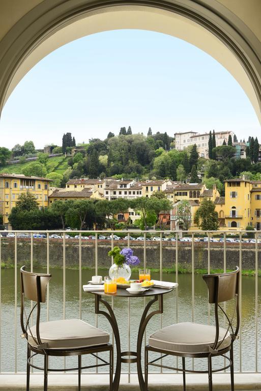 Deluxe Double or Twin Room Balcony River View