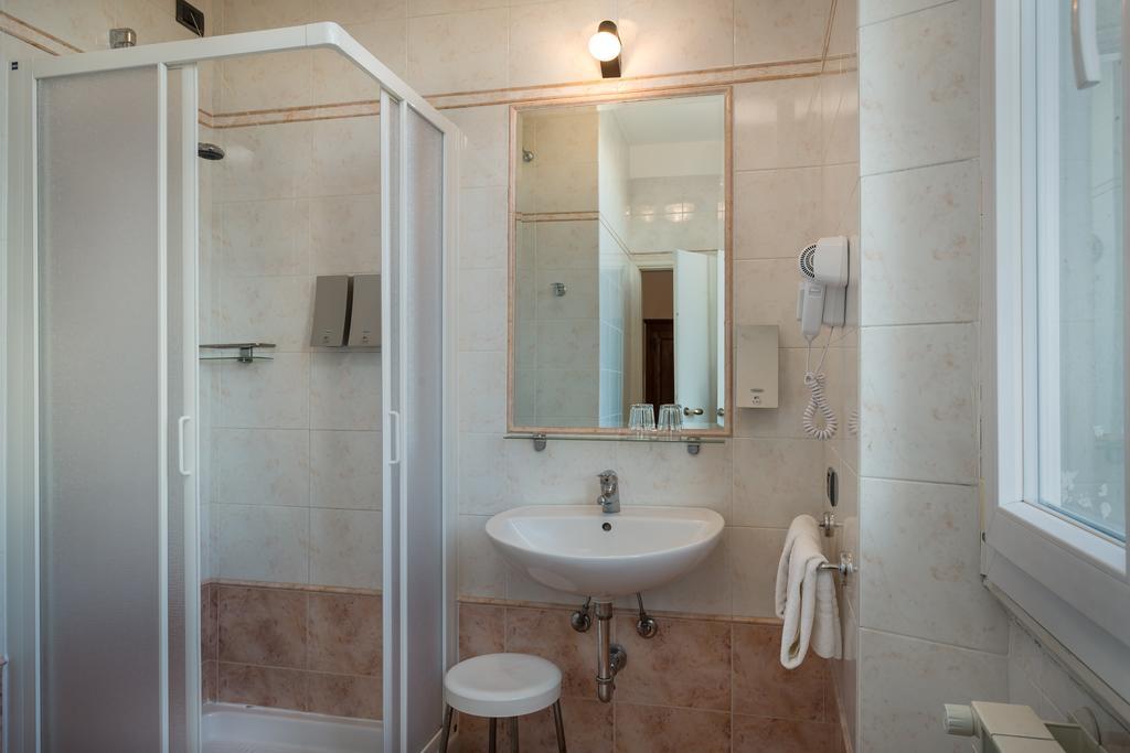 Classic Double or Twin Room