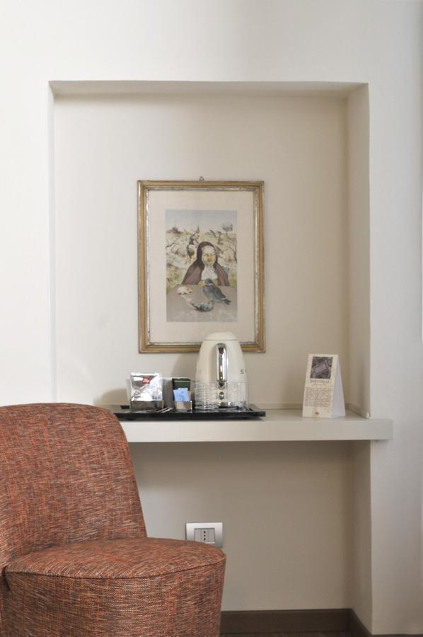 Deluxe Room,608966060:JPEG