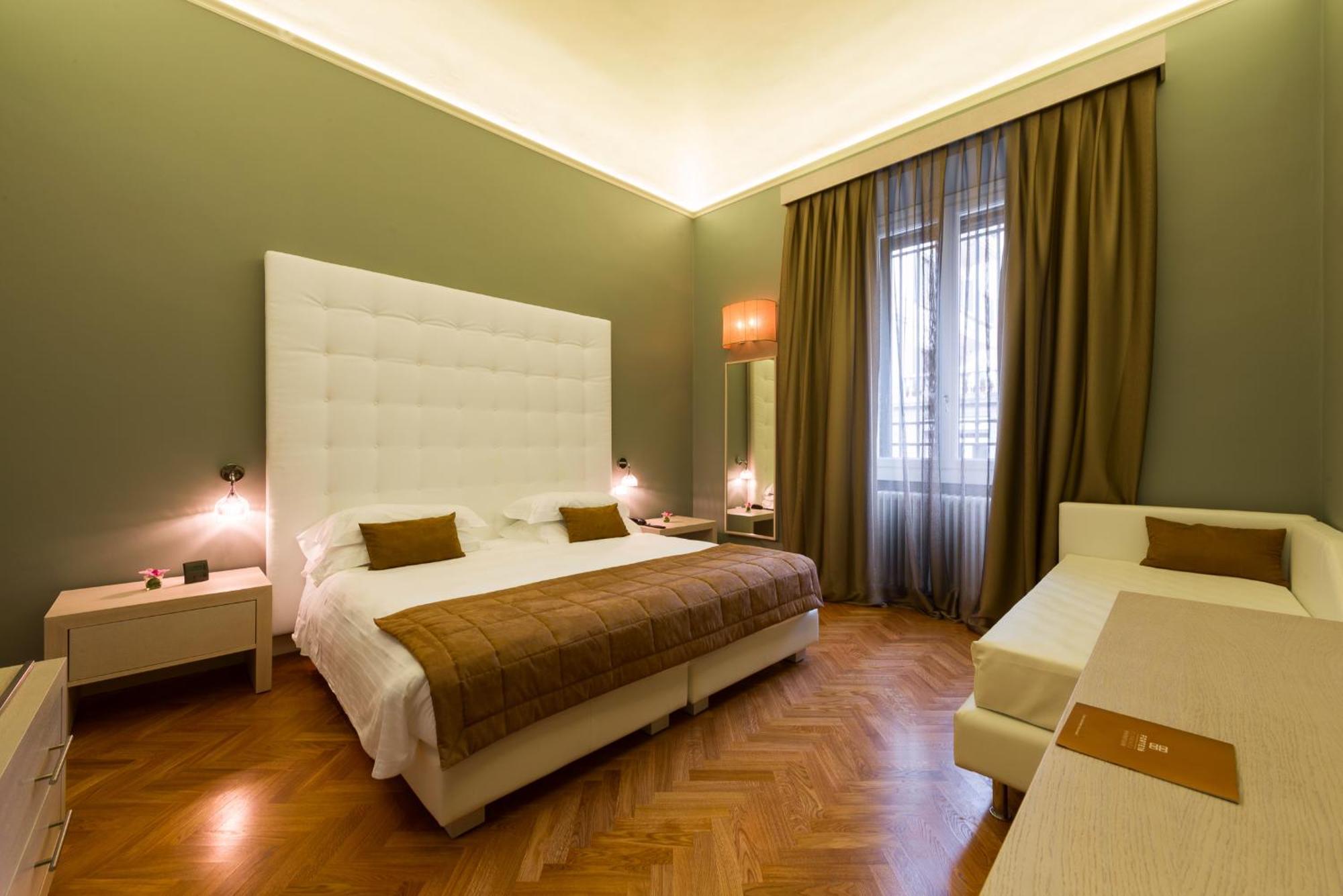 Deluxe Double Room Pool Access