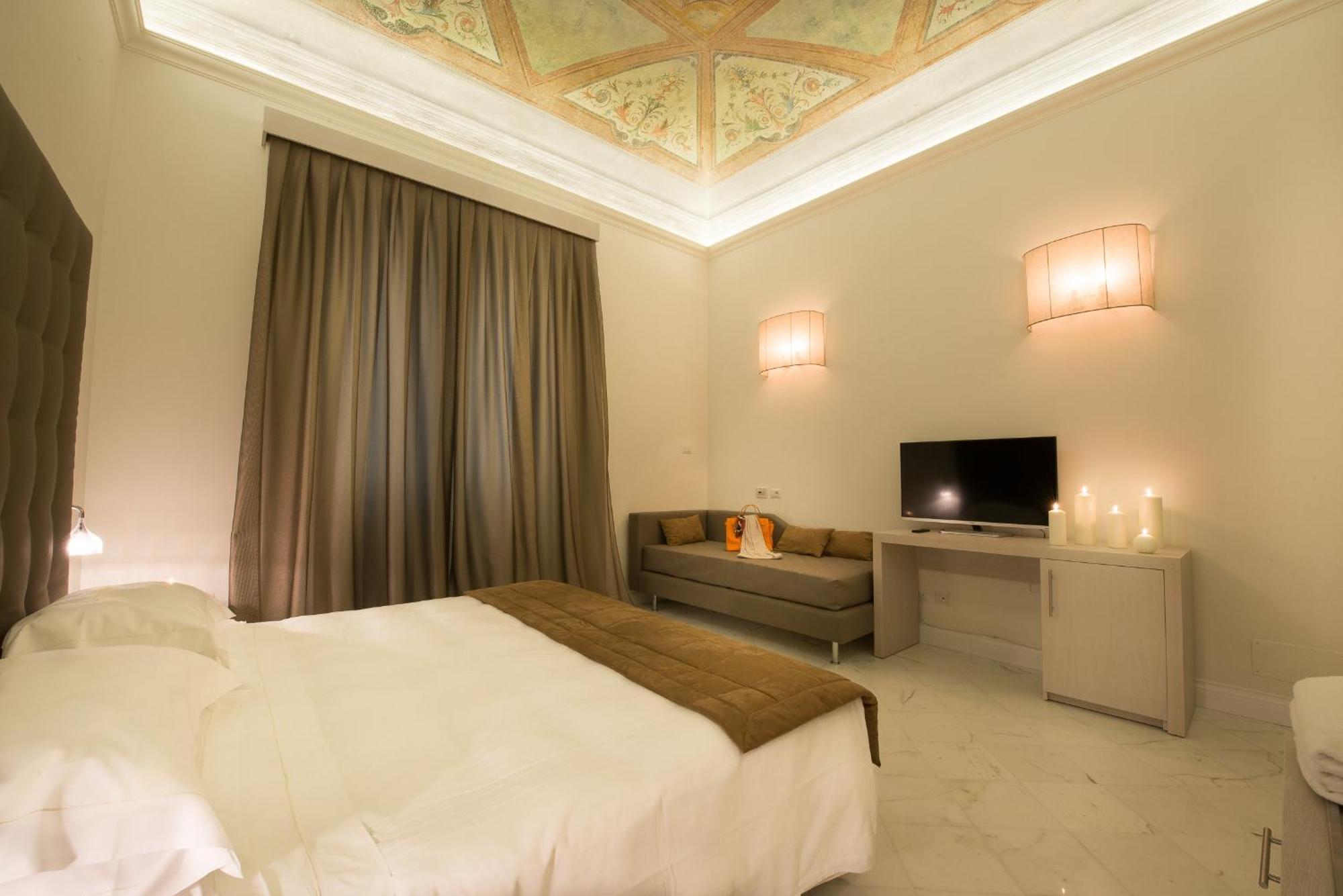 Superior Deluxe Double or Twin Room