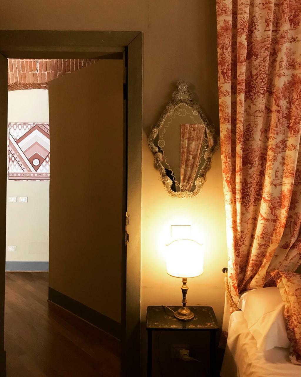 Double Room,779900358:JPEG