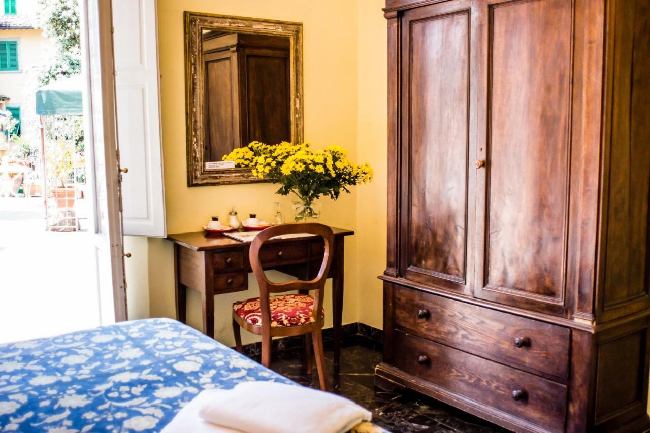 Queen Room Garden View