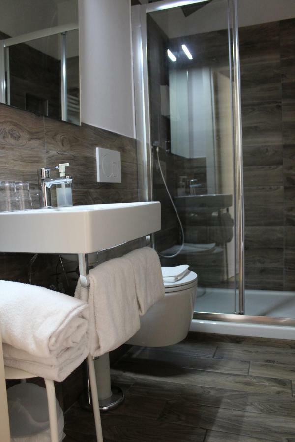 Superior King Room,1498576690:JPEG