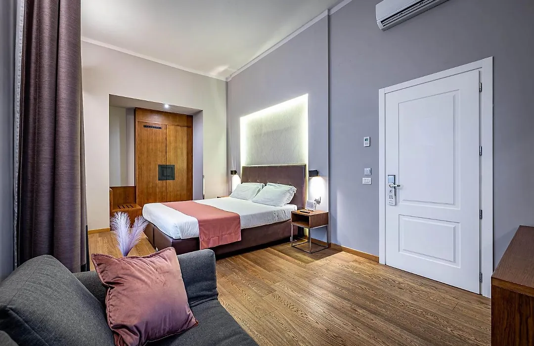 Antico Centro Suite-1