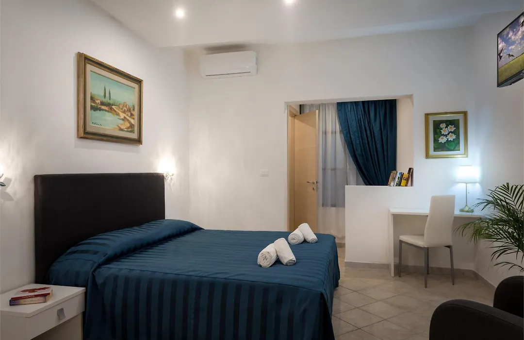 Stella Della Casa-1