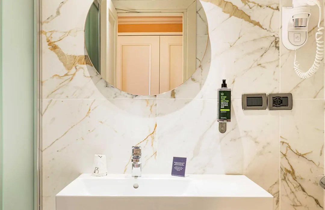 B&B Hotel Firenze Laurus Al Duomo-1