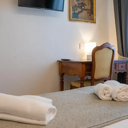 Residenza Degli Speziali-2
