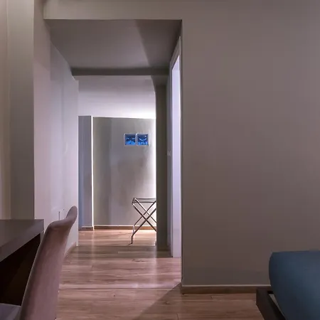 Gogo' Petit Hotel-2