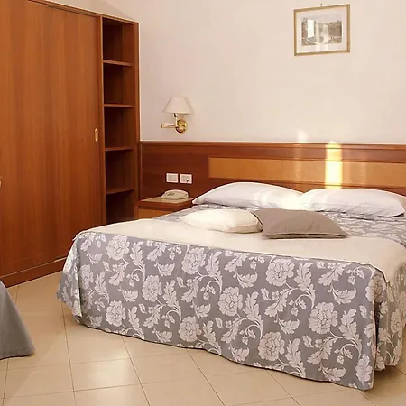 Hotel Bonifacio-2