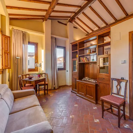 Boutique Hotel In Piazza Della Signoria-2