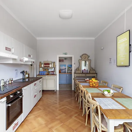 Hotel Azzi-3