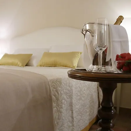 Hotel Renaissance-3