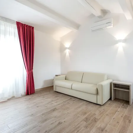 Apollo Guest House-3