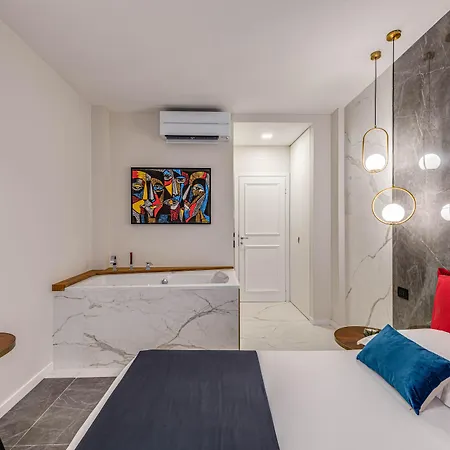 7Heaven Pontevecchio Rooms-3