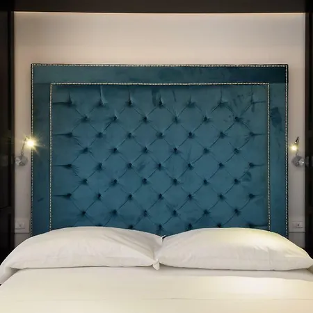 Vivaldi Luxury Suites-3