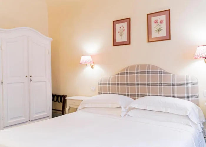 Casa Uffizi XIII Century Tower House Boutique Hotel Florence