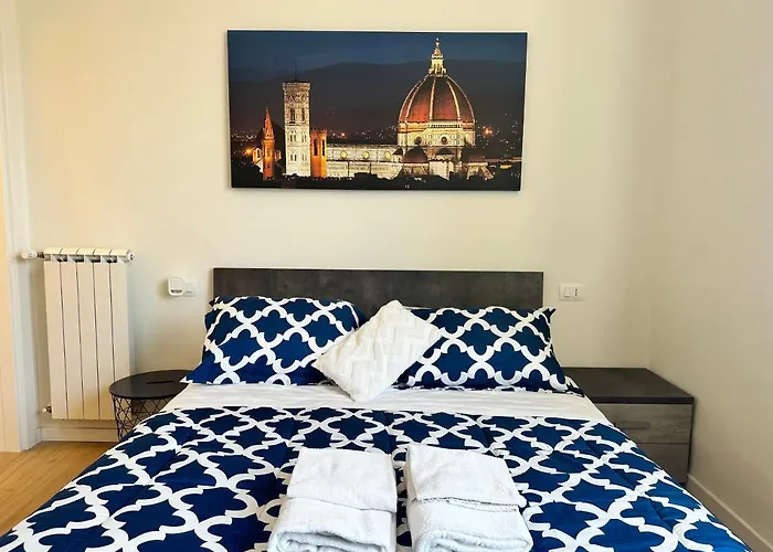 Clyde Large Suite Florence