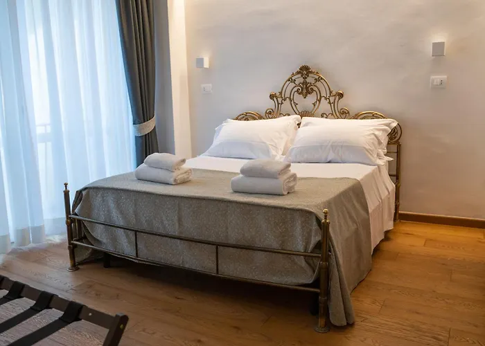 Residenza Degli Speziali Bed & Breakfast Florence