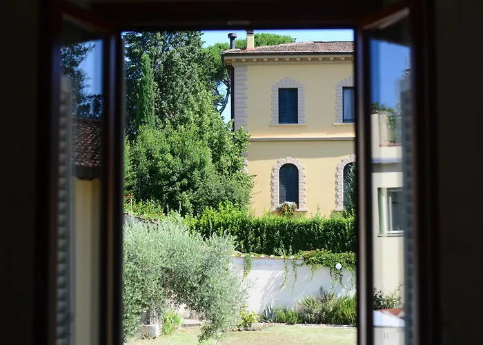 Villa Gelsomino Garden Florence