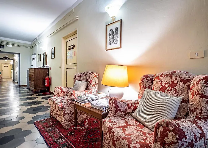 Bellevue House Affittacamere Florence
