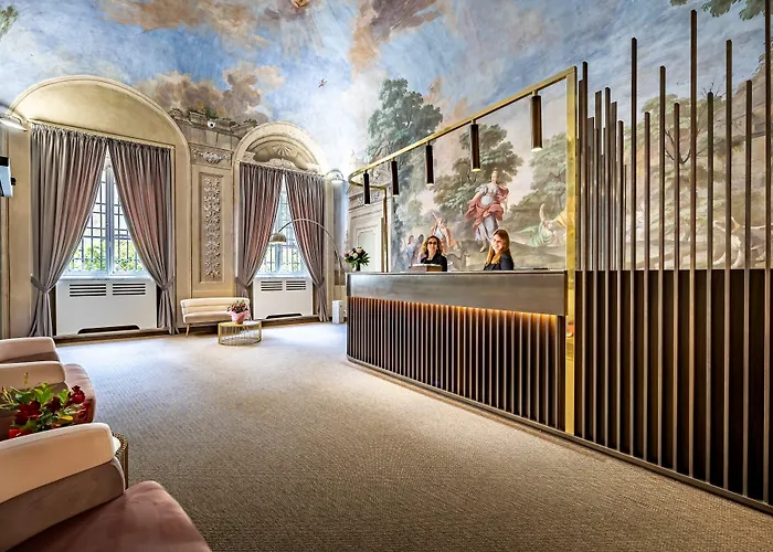 Hotel La Scaletta Al Ponte Vecchio Florence