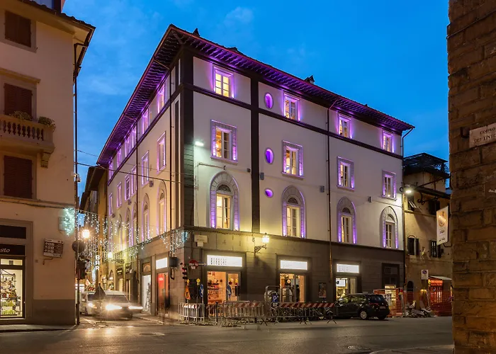 Kairos By Florence Art Apartments