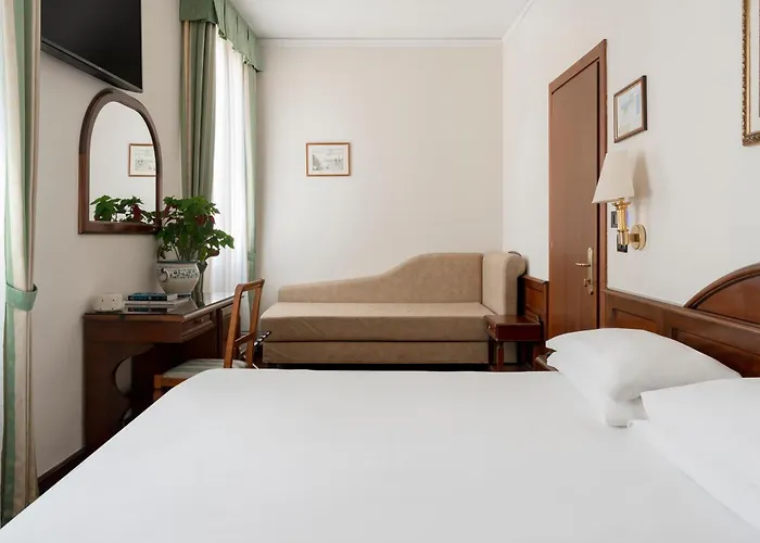 Hotel Boccaccio Florence