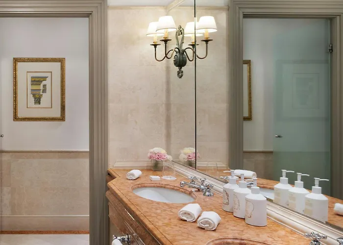 The Excelsior, A Luxury Collection Hotel, Florence