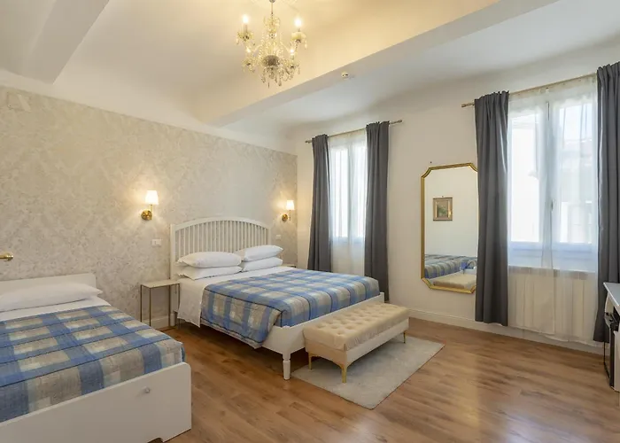 Relais Sampaoli Bed & Breakfast Florence
